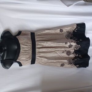 SL FASHION- sleeveless dress,  gold w/black flowers & trim, embroidered, beaded